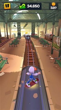 地铁跑酷滑板英雄汉化版图3